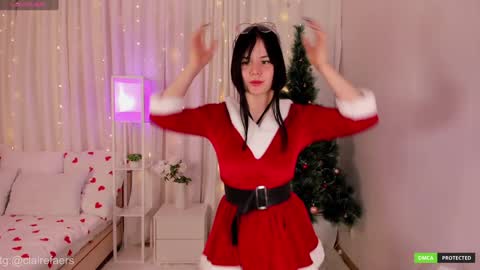 Claire Faers online show from December 27, 2024, 2:12 pm