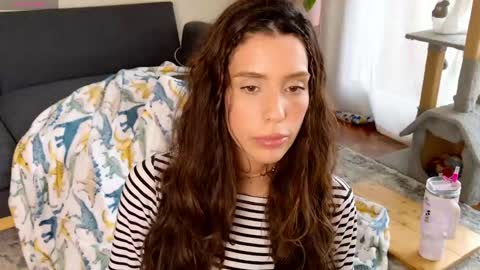 Snapshot of clairevarhol chatting on May 4, 2026, 11:28 am clairevarhol online show from May 4, 2026, 11:28 am