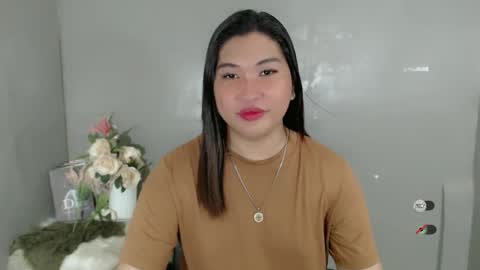 CLAIRE online show from February 1, 2025, 8:08 am