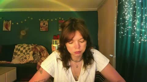 Snapshot of clancyosbourne chatting on May 30, 2026, 4:37 pm Clancy online show from May 30, 2026, 4:37 pm