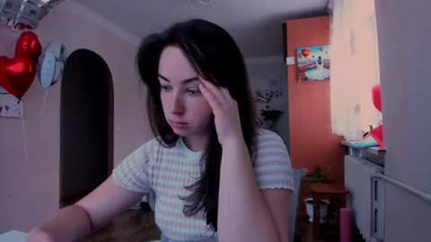 Snapshot of clandes_tina chatting on July 10, 2026, 5:26 pm clandes_tina online show from July 10, 2026, 5:26 pm