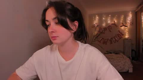 Snapshot of clandes_tina chatting on July 15, 2026, 8:14 pm clandes_tina online show from July 15, 2026, 8:14 pm