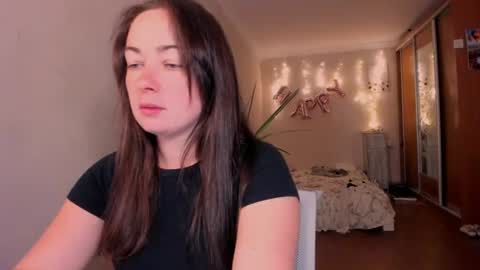 Snapshot of clandes_tina chatting on July 28, 2026, 10:09 pm clandes_tina online show from July 28, 2026, 10:09 pm