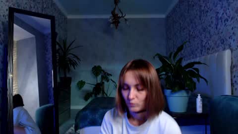 Clara online show from December 3, 2024, 7:11 pm