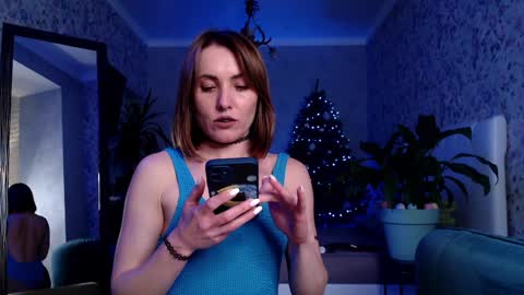 Clara online show from January 13, 2025, 6:49 pm