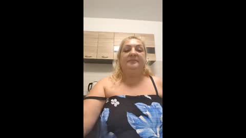 Snapshot of clarabbw77 chatting on June 10, 2026, 12:22 am Clara online show from June 10, 2026, 12:22 am
