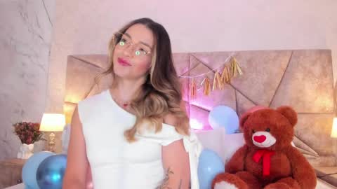 Snapshot of claradelmar_ chatting on June 9, 2026, 10:16 am Clara del mar online show from June 9, 2026, 10:16 am