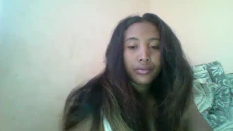 Clarah0123 online show from December 7, 2024, 6:32 am