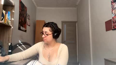 Karolina online show from March 14, 2026, 7:03 am