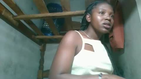 clarisse98 online show from April 25, 2026, 3:09 pm