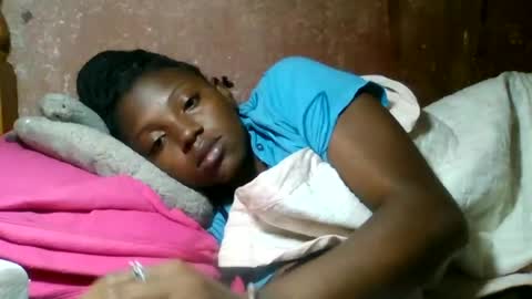 clarisse98 online show from June 14, 2026, 6:54 pm