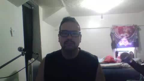 Snapshot of clark_kent1986 chatting on April 25, 2026, 1:25 pm clark_kent1986 online show from April 25, 2026, 1:25 pm