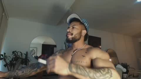 clark_strong online show from April 30, 2026, 9:52 pm