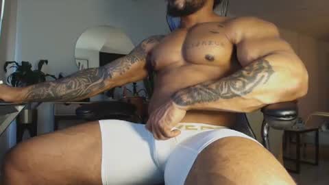 Snapshot of clark_strong chatting on June 14, 2026, 1:02 pm clark_strong online show from June 14, 2026, 1:02 pm