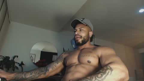 Snapshot of clark_strong chatting on June 18, 2026, 11:20 pm clark_strong online show from June 18, 2026, 11:20 pm