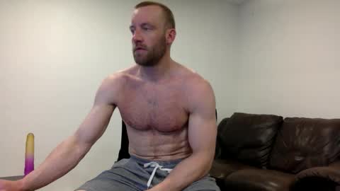 Snapshot of clarkecock chatting on March 25, 2026, 12:11 pm Clarke Cock online show from March 25, 2026, 12:11 pm