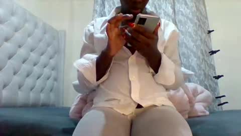 Snapshot of classic_carmen chatting on June 2, 2026, 6:21 pm carmen online show from June 2, 2026, 6:21 pm