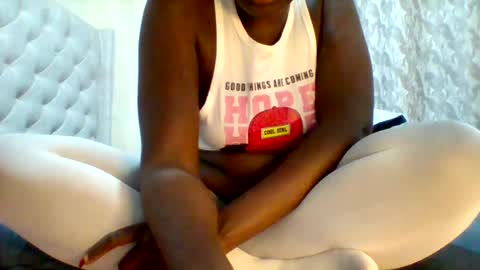 Snapshot of classic_carmen chatting on June 14, 2026, 2:24 am carmen online show from June 14, 2026, 2:24 am