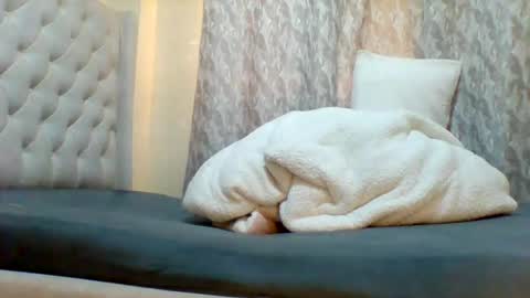 Snapshot of classic_carmen chatting on July 30, 2026, 6:23 am carmen online show from July 30, 2026, 6:23 am