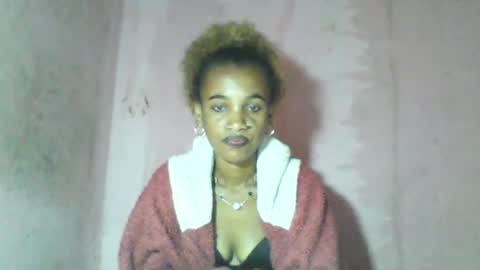 Snapshot of claudiannah chatting on June 15, 2026, 7:05 pm claudianne online show from June 15, 2026, 7:05 pm