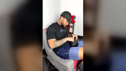 Clay online show from February 24, 2026, 3:04 am