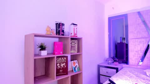 Cleo Adams online show from September 10, 2025, 4:23 am