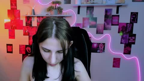 ur Cleo online show from April 22, 2026, 8:50 am