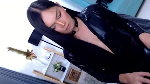 Cleo online show from July 14, 2026, 2:05 am