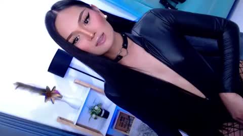 Cleo online show from July 20, 2026, 8:11 pm