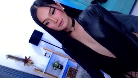 Cleo online show from July 22, 2026, 8:44 pm