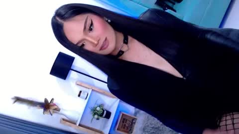 Cleo online show from July 23, 2026, 10:19 pm