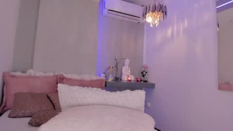 Snapshot of cleojhonson chatting on June 5, 2026, 6:52 am . Cleo Jhonson . online show from June 5, 2026, 6:52 am