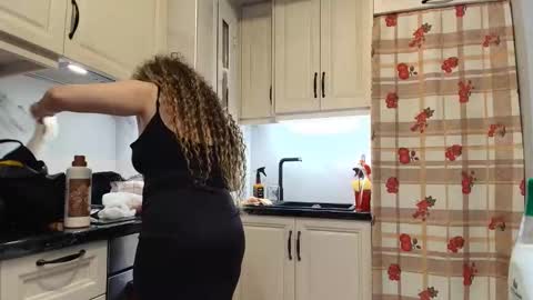 Snapshot of cleopatravodos chatting on February 27, 2026, 11:43 am cleopatravodos online show from February 27, 2026, 11:43 am