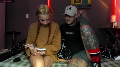 cleo y maikol online show from March 7, 2026, 8:22 am