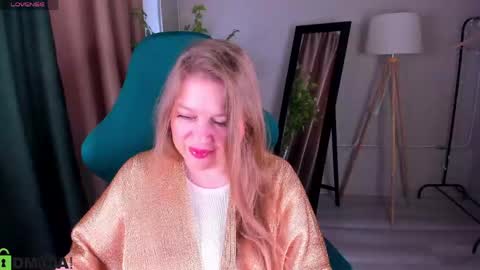 Snapshot of cleoxotie chatting on May 27, 2026, 1:13 am cleoxotie online show from May 27, 2026, 1:13 am