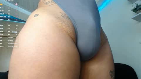 clermontt online show from November 4, 2025, 10:58 am