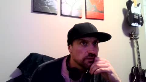 Snapshot of clintwood12 chatting on December 30, 2024, 3:14 am chad online show from December 30, 2024, 3:14 am