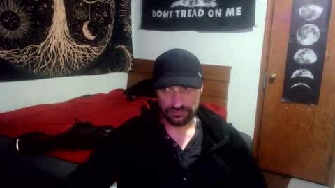 Snapshot of clintwood12 chatting on October 17, 2025, 1:31 am chad online show from October 17, 2025, 1:31 am