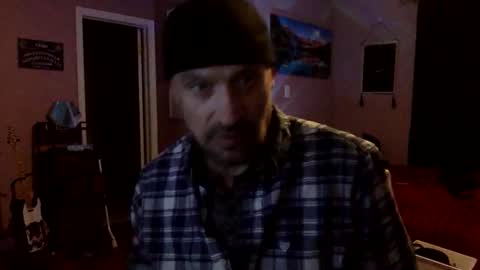 chad online show from May 9, 2026, 3:45 am