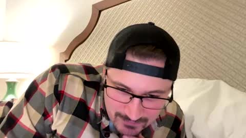 clitcommander1320 online show from February 23, 2025, 7:22 am