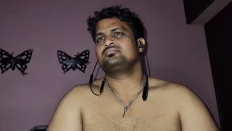 Snapshot of clitorisgspot69 chatting on January 17, 2026, 11:52 pm Raj online show from January 17, 2026, 11:52 pm