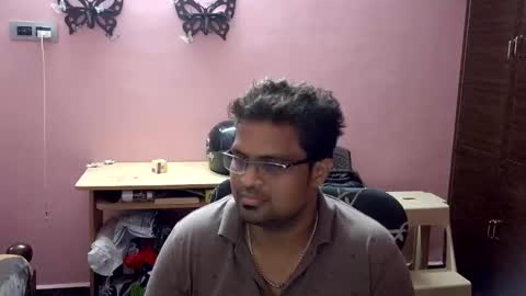 Snapshot of clitorisgspot69 chatting on March 8, 2026, 5:06 pm Raj online show from March 8, 2026, 5:06 pm