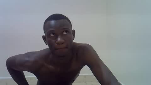 clive_damian online show from April 25, 2026, 9:23 am