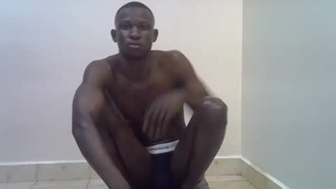 clive_damian online show from May 1, 2026, 1:37 pm