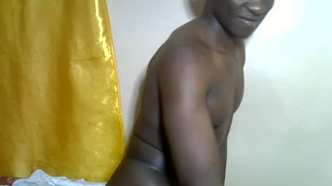clive_damian online show from June 18, 2026, 10:36 pm
