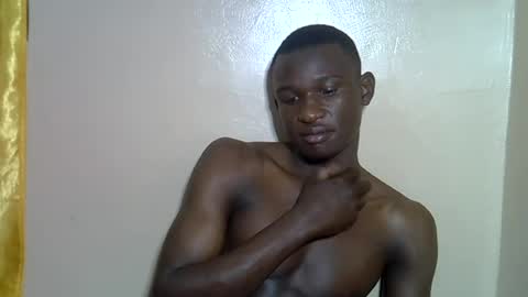 clive_damian online show from June 22, 2026, 3:42 pm
