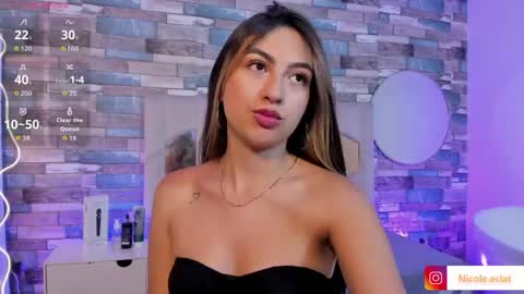 cloe_1tay online show from April 28, 2026, 3:11 am