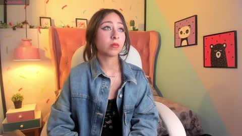 Snapshot of cloe_martinez_ chatting on December 14, 2024, 1:39 am Cloe online show from December 14, 2024, 1:39 am