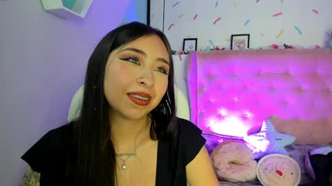 Snapshot of cloe_martinez_ chatting on January 24, 2025, 9:15 pm Cloe online show from January 24, 2025, 9:15 pm