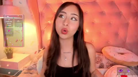 Snapshot of cloe_martinez_ chatting on February 21, 2025, 2:17 am Cloe online show from February 21, 2025, 2:17 am